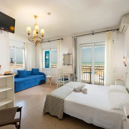 Tizian 3* קאורלה